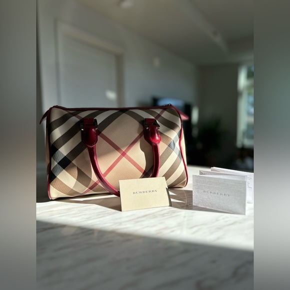 Burberry - Patent Nova Check Chester Bowling Bag Raspberry Sorbet - Picture 4 of 10